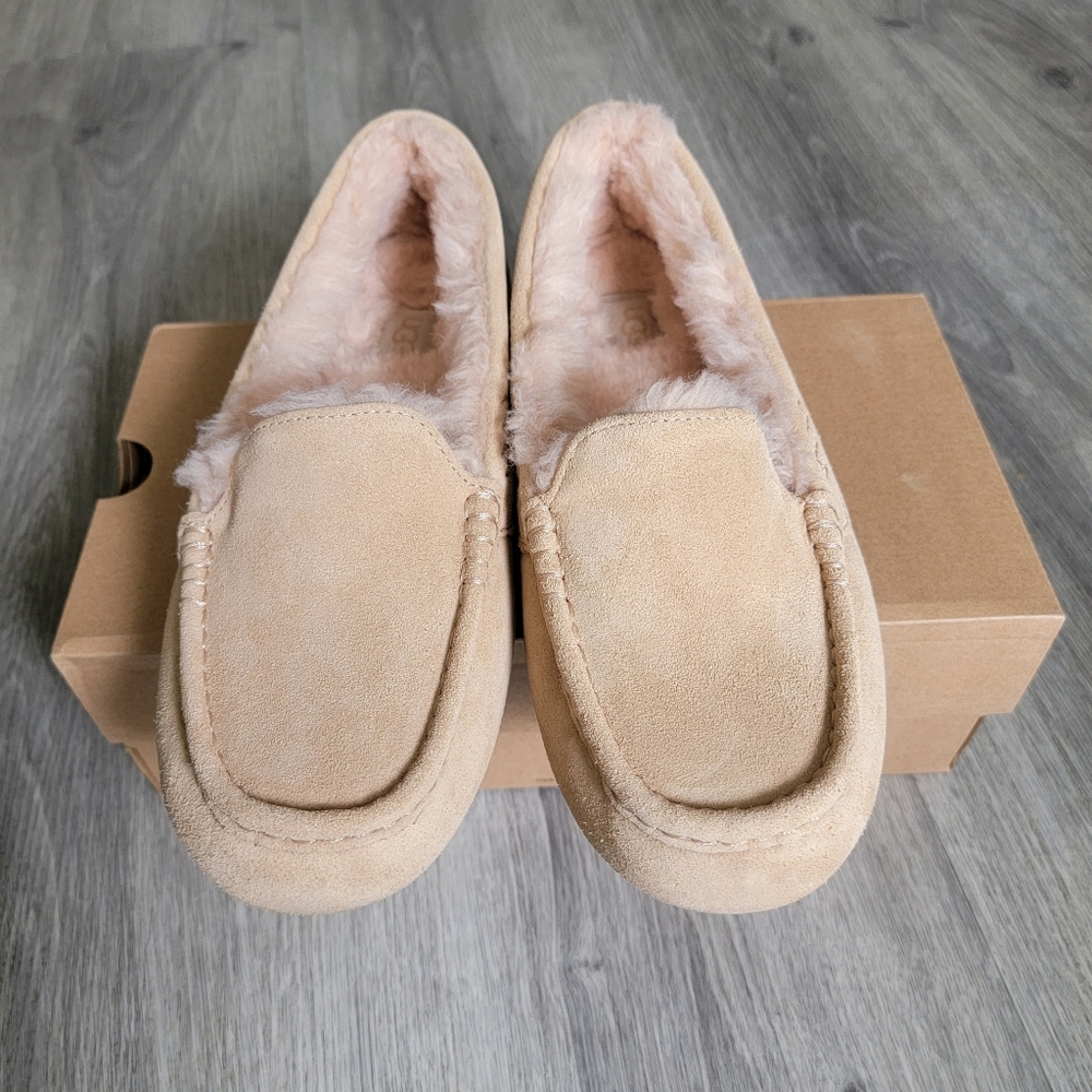 UGG Ansley Suede Slippers - Picture 6 of 11